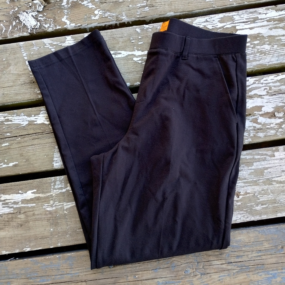 Mary Crafts Made in Vietnam Pull On Pants